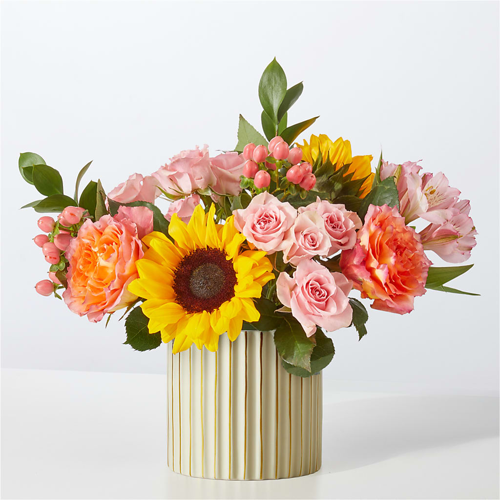 Sun's Out Bouquet – Flowers That Cliq, La Verne CA