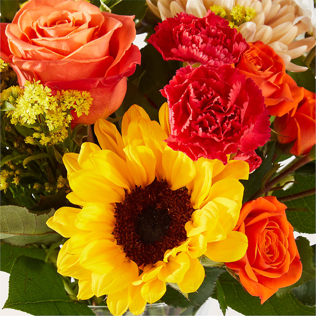 Sweater Season - A Florist Original – Flowers That Cliq, La Verne CA