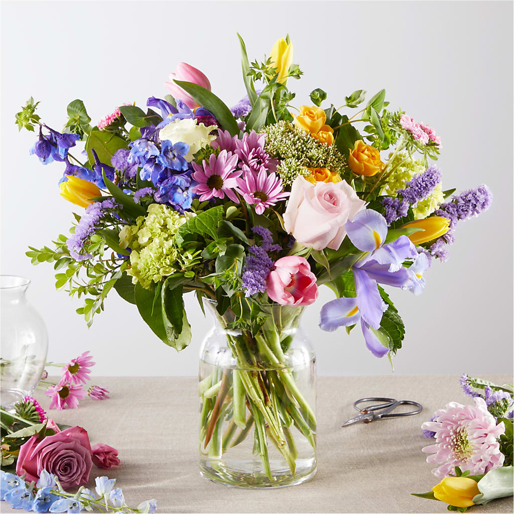 Pastel Tradition - A Florist Original – Flowers That Cliq, La Verne CA