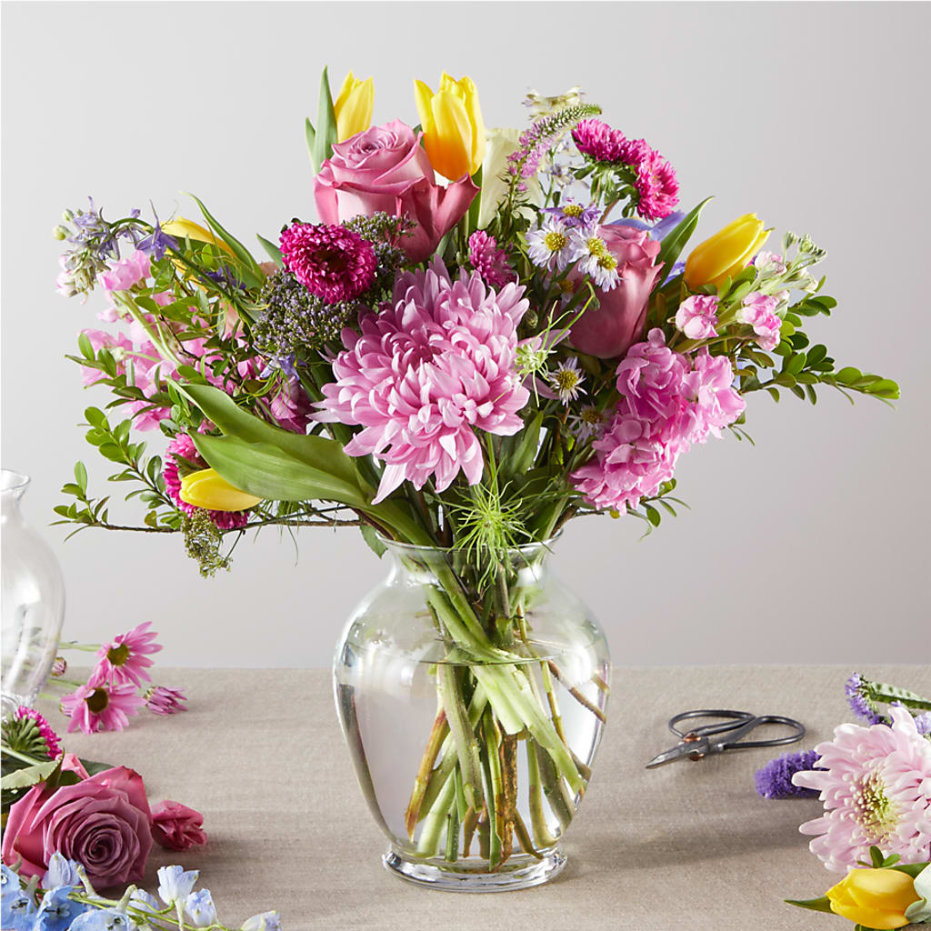 Pastel Tradition - A Florist Original – Flowers That Cliq, La Verne CA