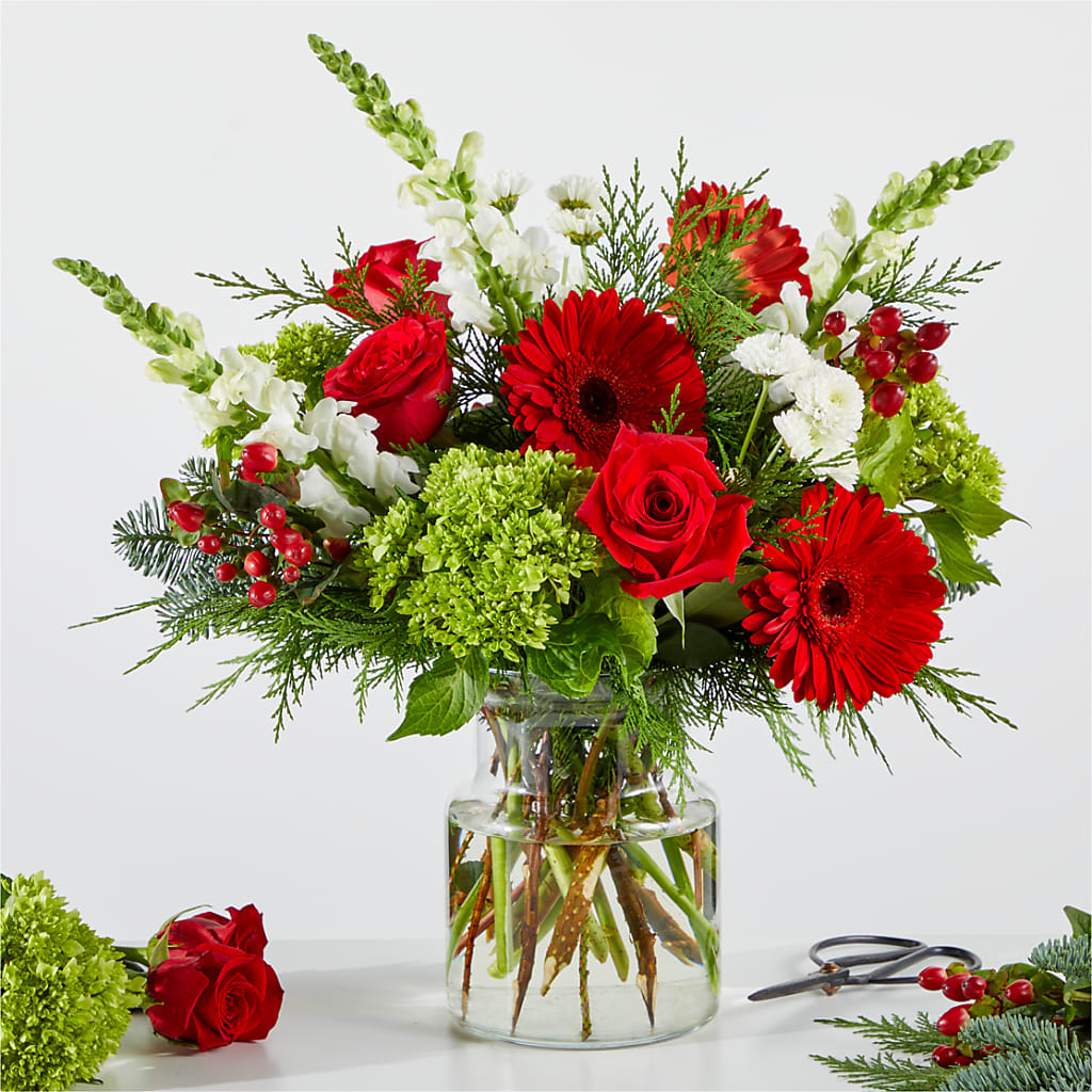 Merry Moment Bouquet – A Florist Original – Flowers That Cliq, La Verne CA