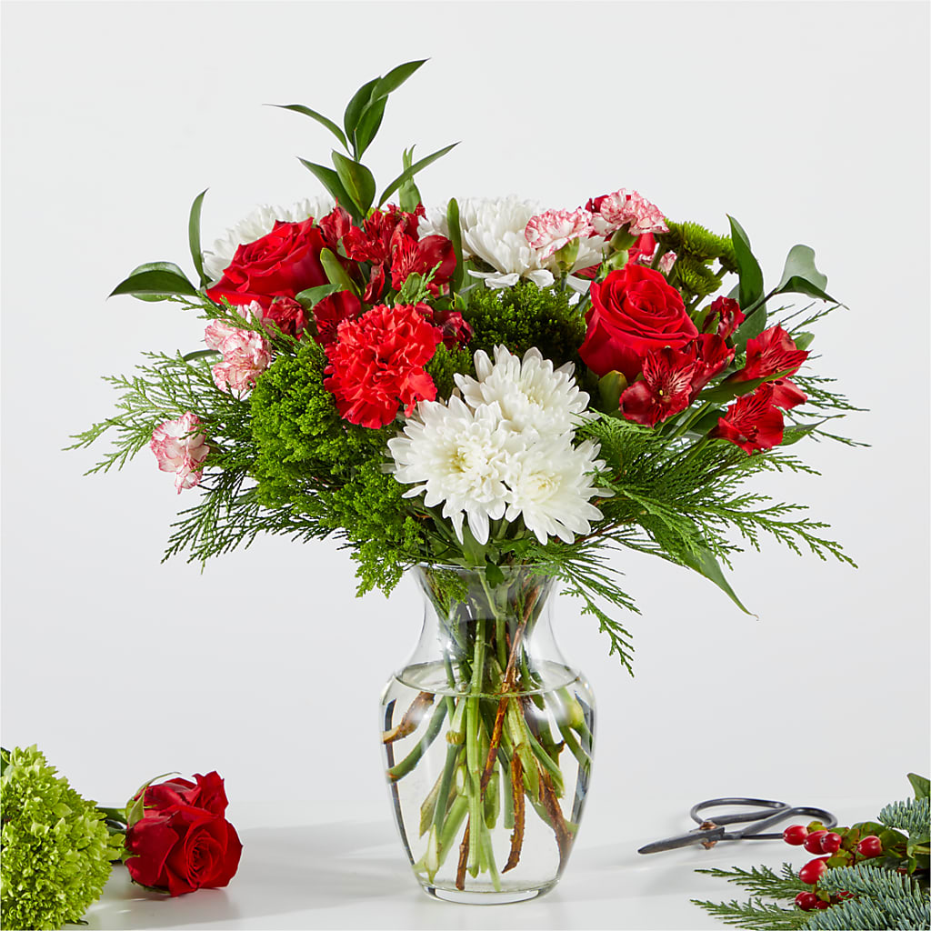 Merry Moment Bouquet – A Florist Original – Flowers That Cliq, La Verne CA