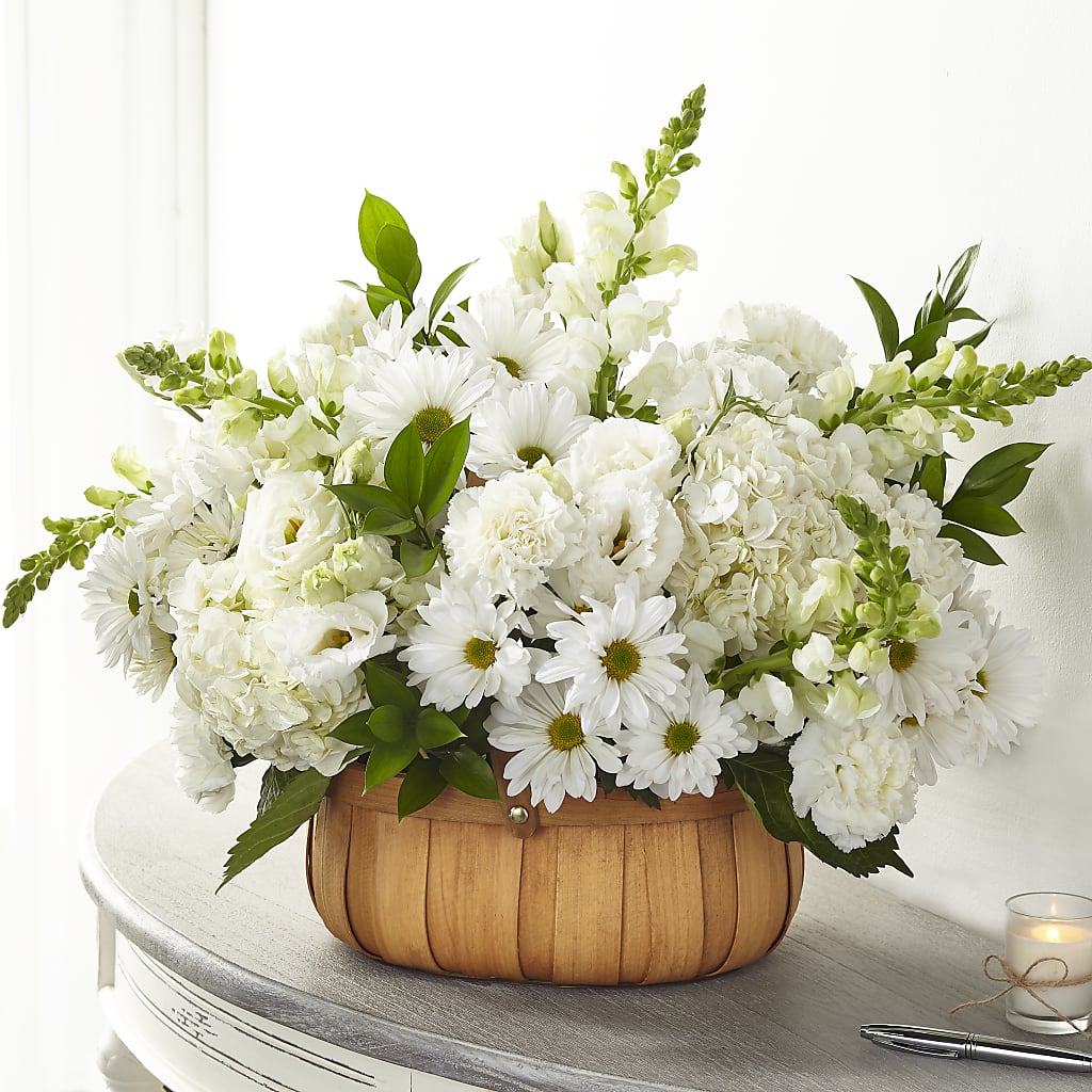 Pure Ivory Basket – Flowers That Cliq, La Verne CA