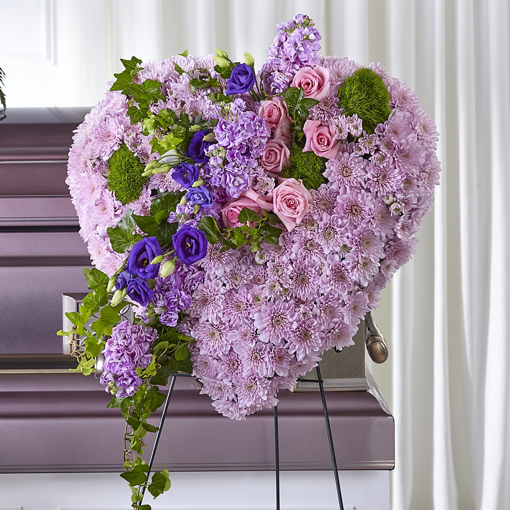 Treasured Love Standing Heart – Flowers That Cliq, La Verne CA