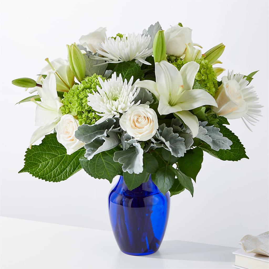 Snowy Dreams Bouquet – Flowers That Cliq, La Verne CA