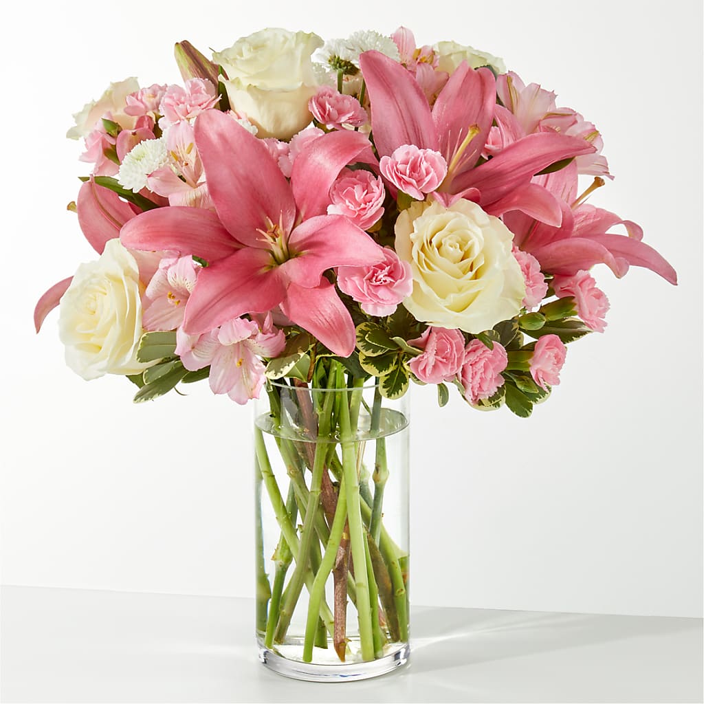 Piece of Cake Bouquet – Flowers That Cliq, La Verne CA