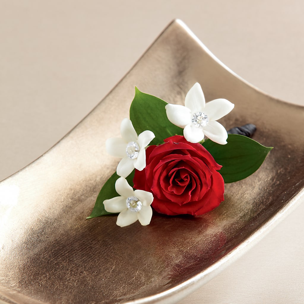 Poetry Boutonniere – Flowers That Cliq, La Verne CA