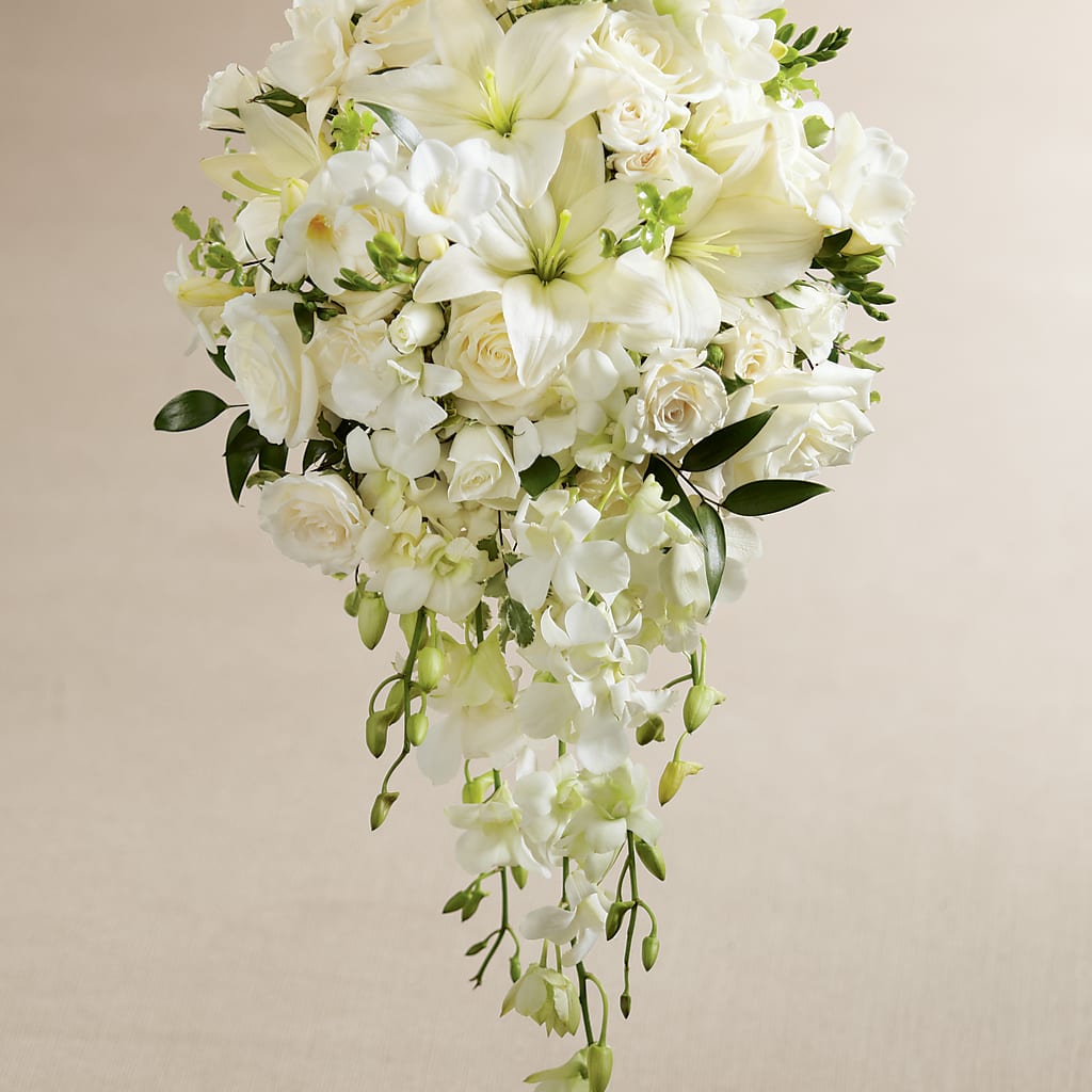 White Wonders Bouquet – Flowers That Cliq, La Verne CA