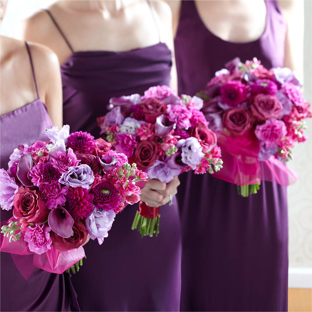 Bridesmaid's Garden Bouquet – Flowers That Cliq, La Verne CA