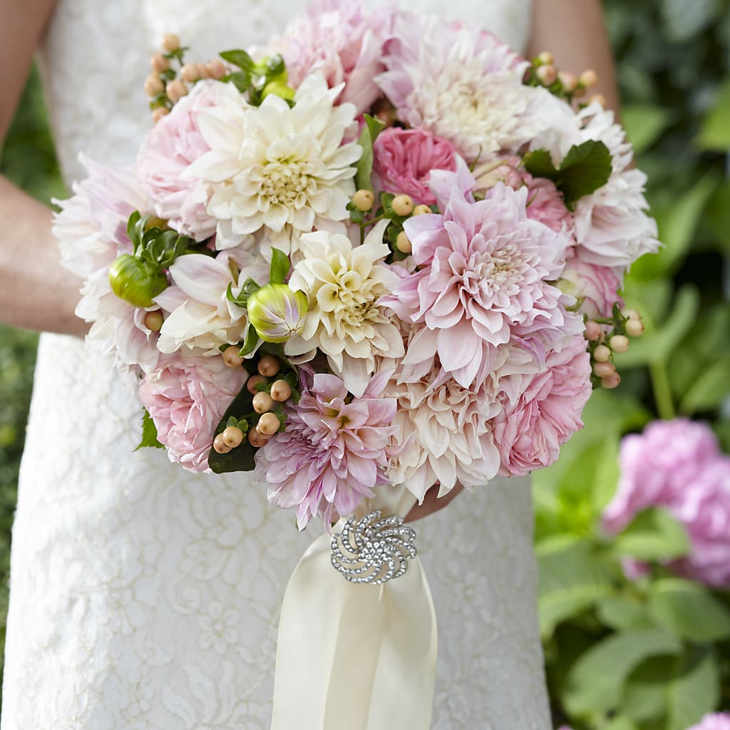 Heart's Promise Bouquet – Flowers That Cliq, La Verne CA