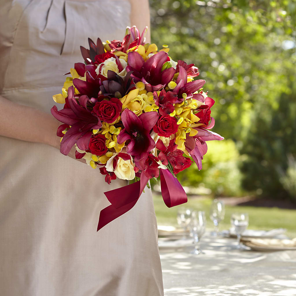 Sunningdale Bouquet – Flowers That Cliq, La Verne CA