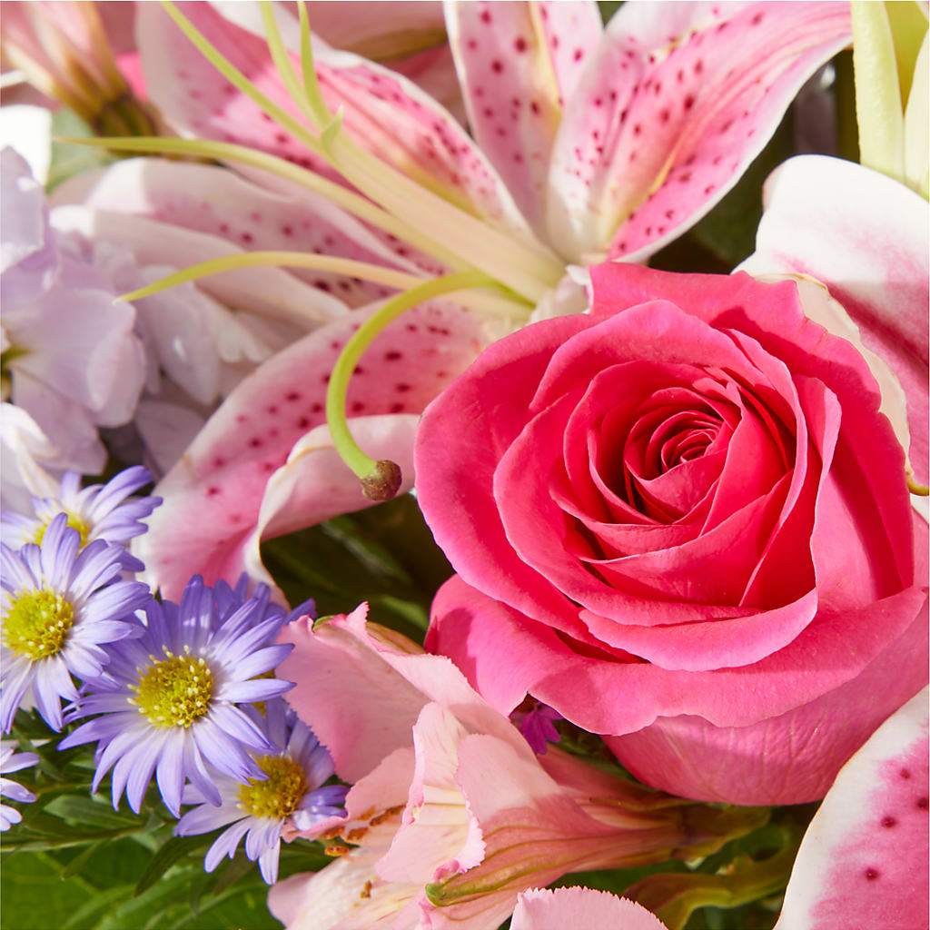 Pressing Petals Bouquet –  Flowers That Cliq, La Verne CA