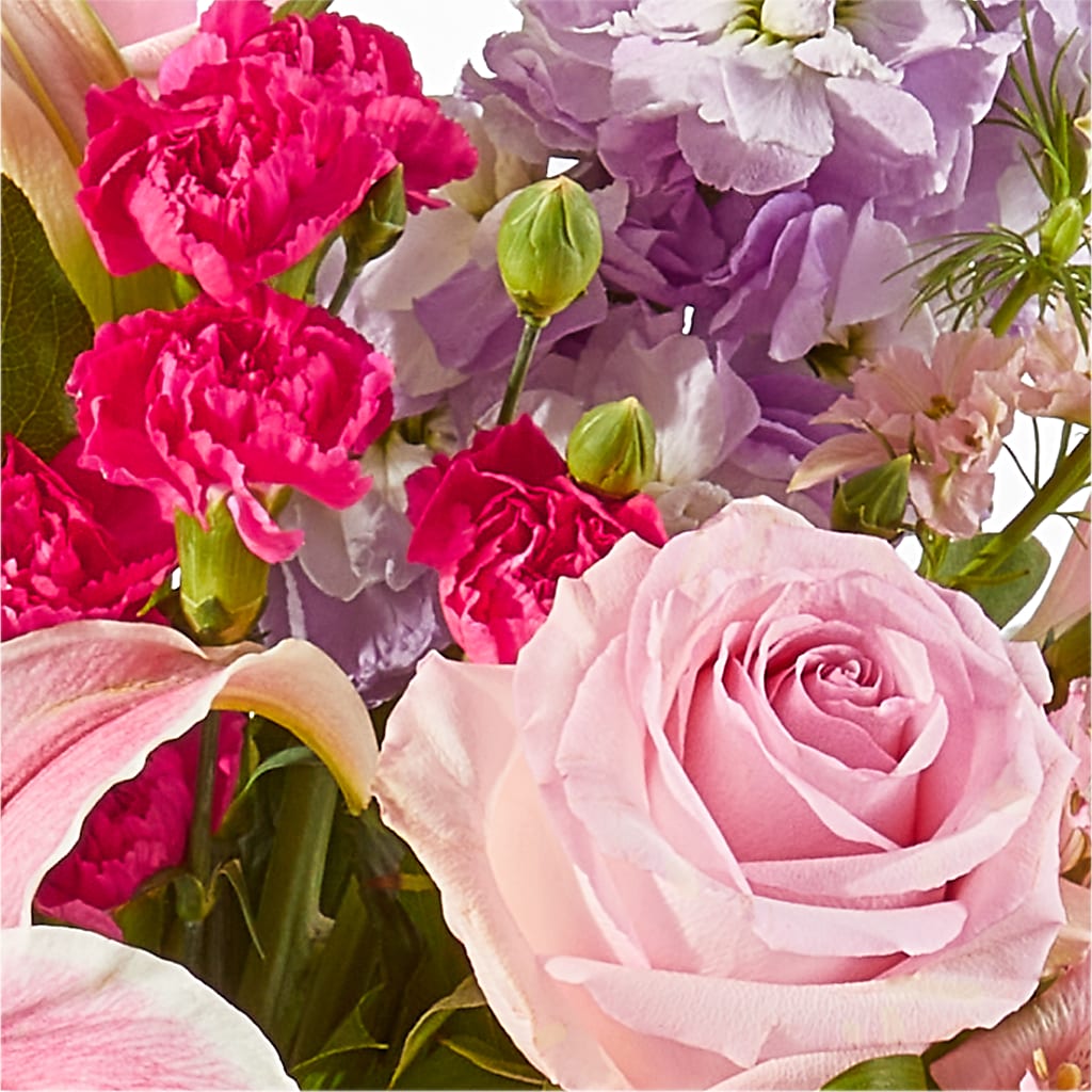 Mauvelous Bouquet –  Flowers That Cliq, La Verne CA