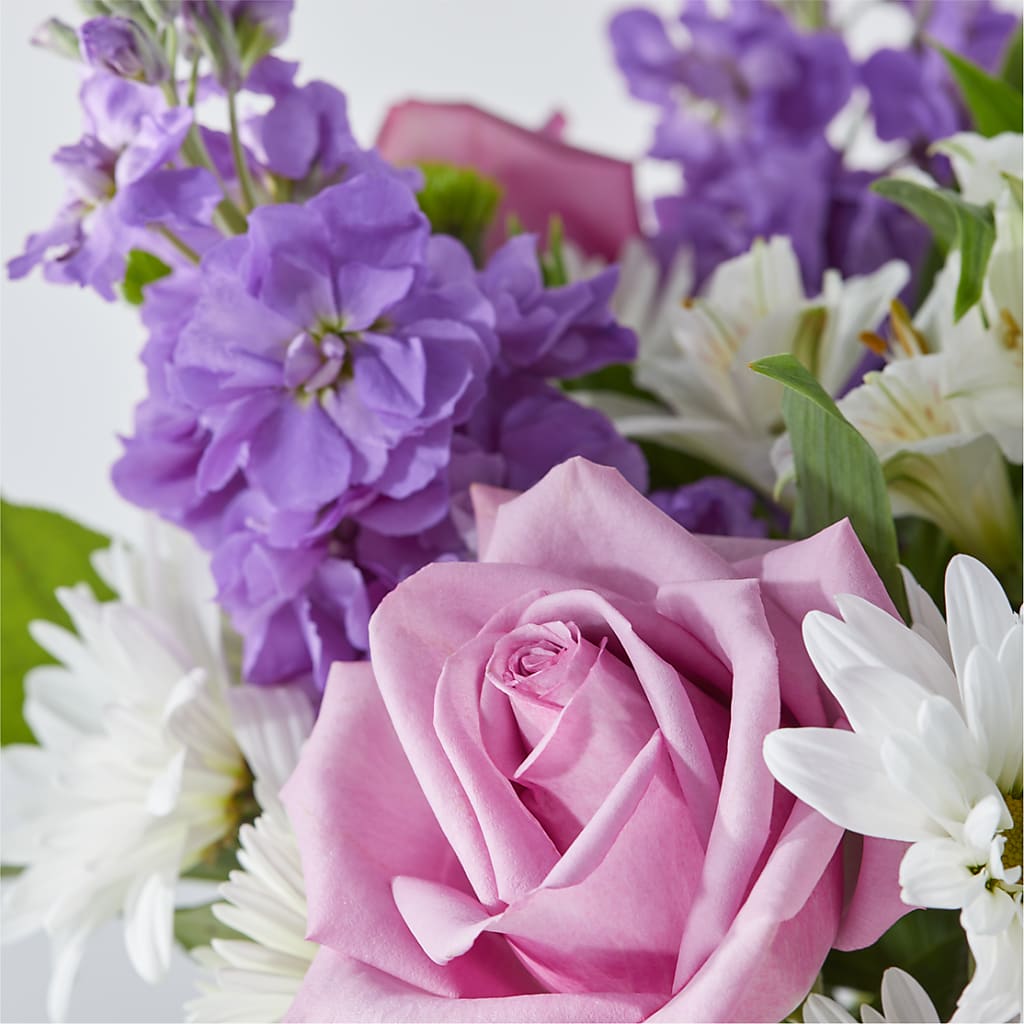 Garden of Peace Bouquet –  Flowers That Cliq, La Verne CA