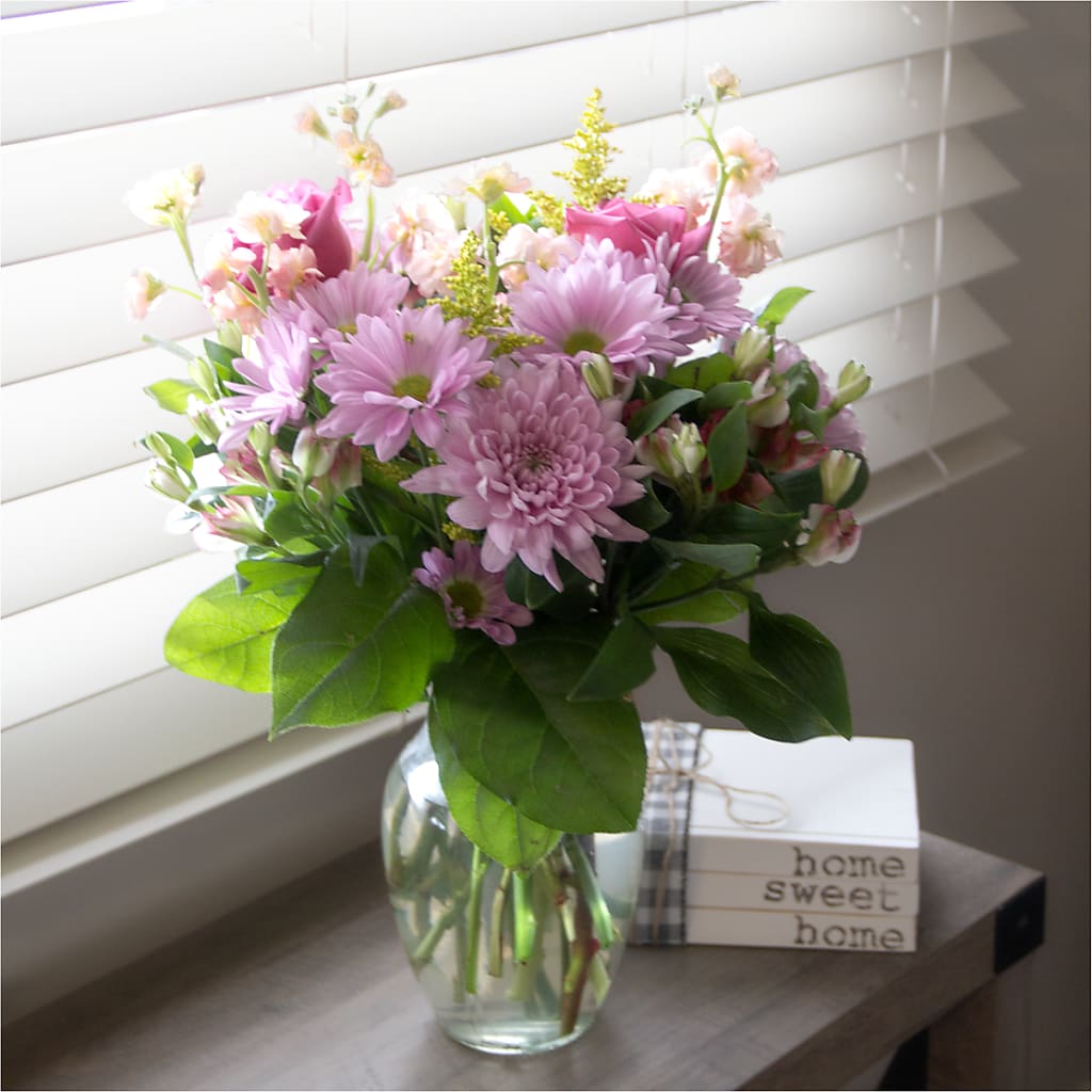 Pastel Tradition - A Florist Original –  Flowers That Cliq, La Verne CA