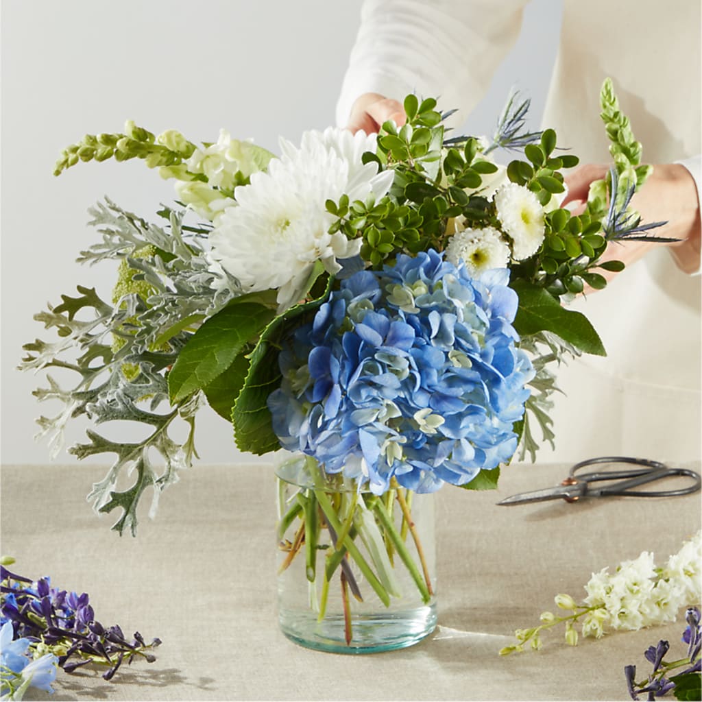 Festival of Lights – A Florist Original –  Flowers That Cliq, La Verne CA
