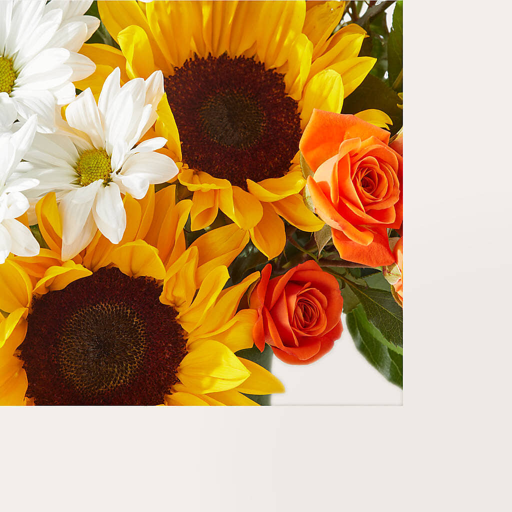 Sun-drenched Blooms Box Bouquet –  Flowers That Cliq, La Verne CA