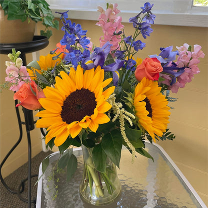 Rays of Life Bouquet –  Flowers That Cliq, La Verne CA