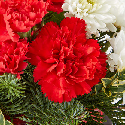 Christmas Market Bouquet –  Flowers That Cliq, La Verne CA