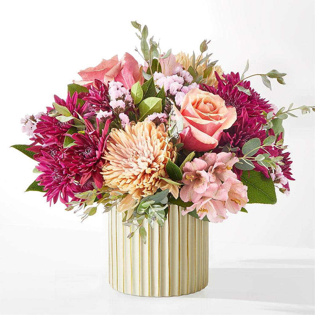 Berry Cobbler Bouquet with Ivory Vase –  Flowers That Cliq, La Verne CA