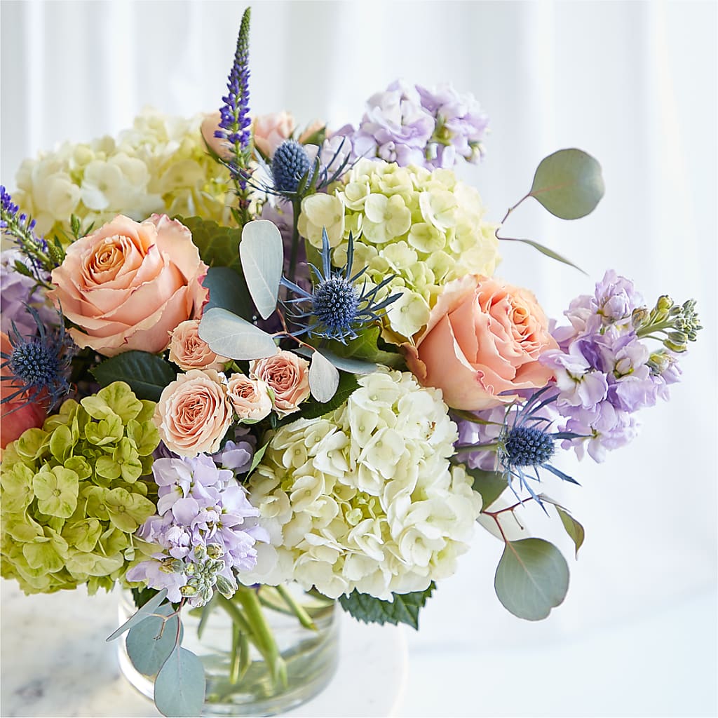 Porch Swing Bouquet –  Flowers That Cliq, La Verne CA