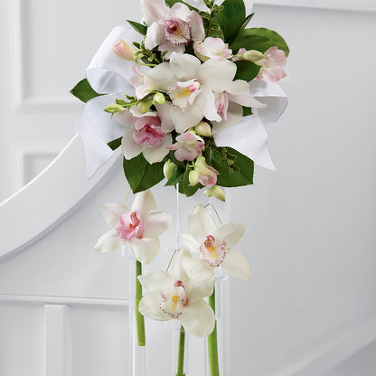 Perfect Entrance Pew Arrangement –  Flowers That Cliq, La Verne CA