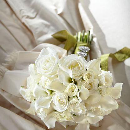 Serene Highness Bouquet –  Flowers That Cliq, La Verne CA